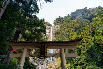和歌山県　那智の滝の風景(2024年12月)