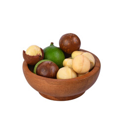 Obraz premium macadamia nuts in wooden bowl isolated on transparen png.