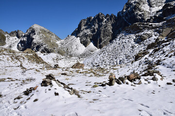 Le Col de la Mine de Fer, alt 2400 m