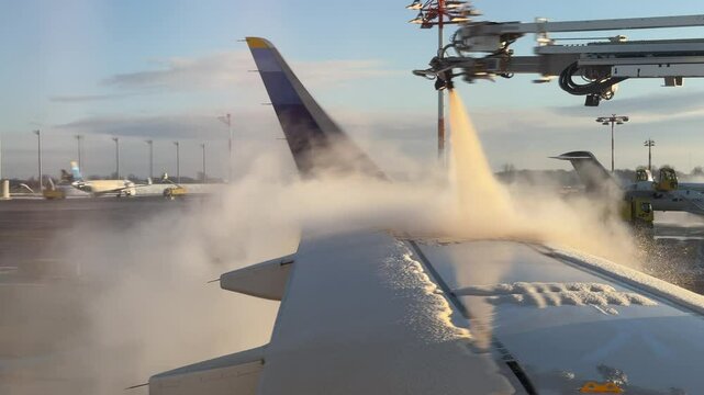 Applying deicing and anti icing fluid on aircraft wing