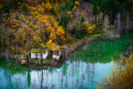 Poggio Baldi lake. Corniolo, Santa Sofia, Forli, Emilia Romagna, Italy, Europe.