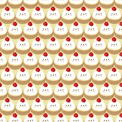 Delicious and cute bear cream cupcakes