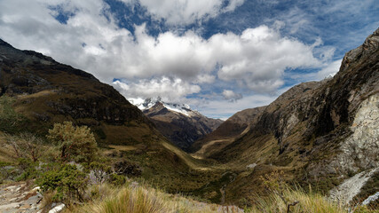 Fototapeta premium Trekking in the Andes