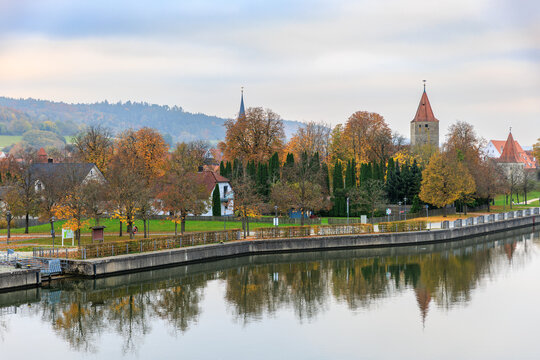 รูปภาพRhein-Main-Donau-Kanal – เลือกดูภาพถ่ายสต็อก เวกเตอร์ และวิดีโอ73 ...