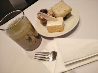 cake and mutcha