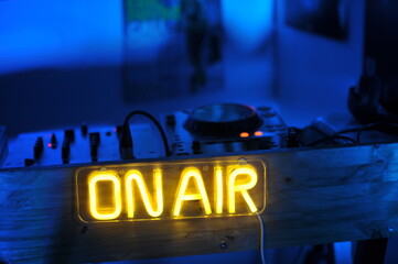 Platines pour dj mix en studio