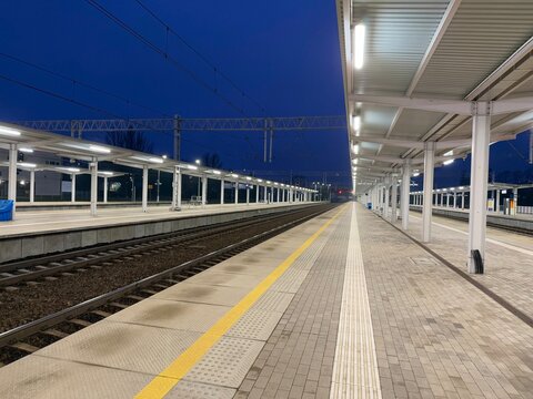 train station in the city  platform