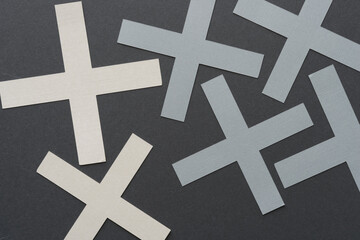 Obraz premium machine-cut cruciform geometric shapes on a relatively flat surface
