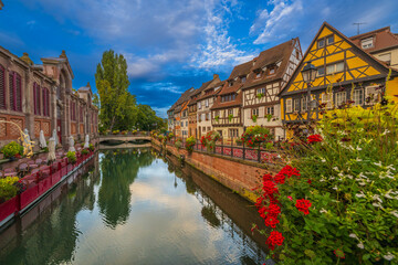 Naklejka premium Colmar is a city and commune in the Haut-Rhin department and Alsace region of north-eastern France.