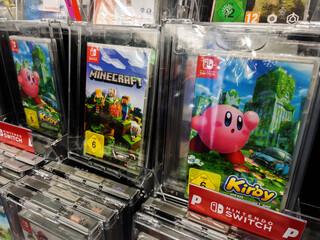 Naklejka premium Gaming Titles Displayed at Retail Store for Nintendo Switch