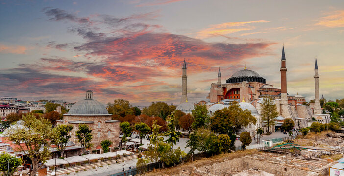 Ayasofya Hurrem Sultan Hammam and Hagia Sophia panoramic view