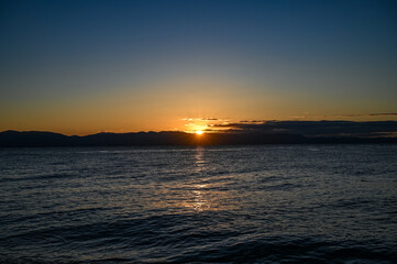 静岡県の海岸からの初日の出