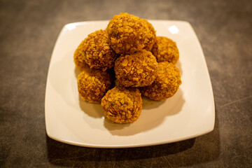POLPETTE di MELANZANE Albóndigas de Berenjena Croquetas de Berenjenas 