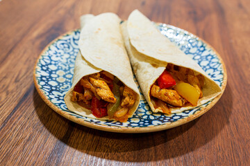 fajitas de pollo caseras