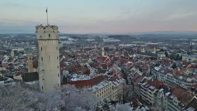 Ravensburg, Deutschland: Luftaufnahme der Altstadt und dem Mehlsack im Winter