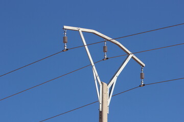 Power electric pole with wires