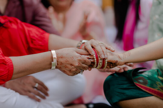 Chooda Ceremony in Indian Wedding | Traditional Bridal Bangle Ritual with Blessings, Red & White Bangles, and Family Celebrations