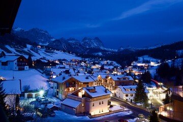 Panorama notturno borgo Dolotimi