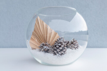 decora&ccedil;&otilde;es douradas e vermelhas, tradi&ccedil;&atilde;o crist&atilde; no natal, luz, brilho, aconchego, tradi&ccedil;&atilde;o, natal
decora&ccedil;&atilde;o de natal