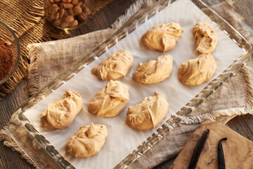 Preparation of alternative healthy sweets from greek yogurt, nut butter, maple syrup and vanilla