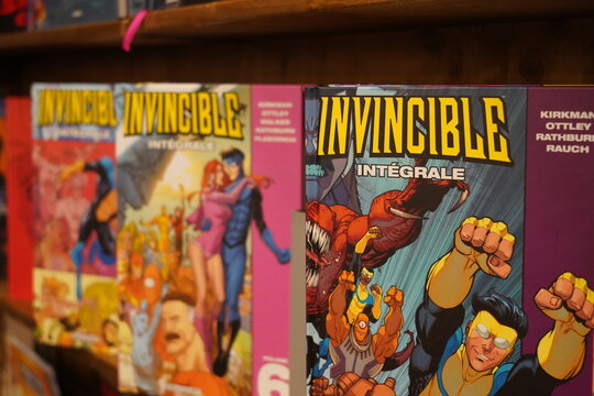paris, FRance ,12 12 2024 : huge collection of  comics on sale in the bookstore, Invincible