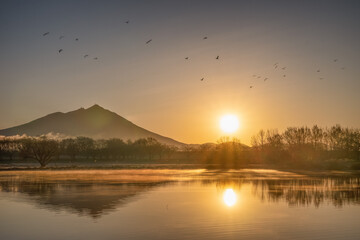 筑波山から昇る初日の出
