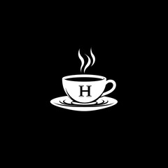 Obraz premium Steaming hot cup of coffee with letter H on a saucer.