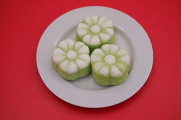 Kue Putu Ayu is one of the traditional wet cakes that have a soft texture. 