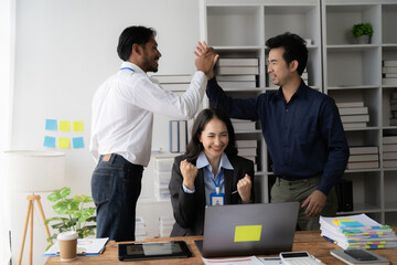 Team High Five: Celebrating Success in the Modern Workplace 