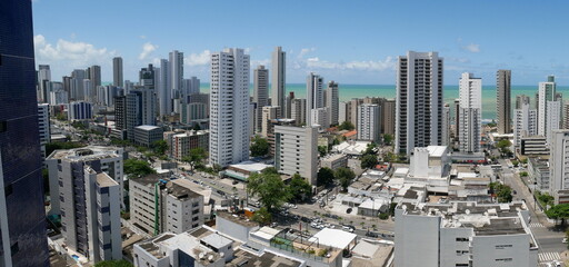 ville de Récife avec une vue sur la mer au Brési
