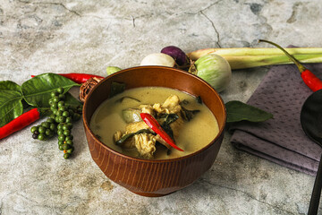 Thai green chicken curry with coconut