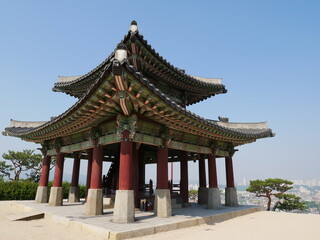 S&eacute;oul, Cor&eacute;e du Sud, ville, skyline, gratte-ciel, architecture, moderne, traditionnel, palais, Gyeongbokgung, Changdeokgung, temple, Jogyesa, Bukchon Hanok Village, Namsan Tower, N Seoul Tower, rivi&egrave;r