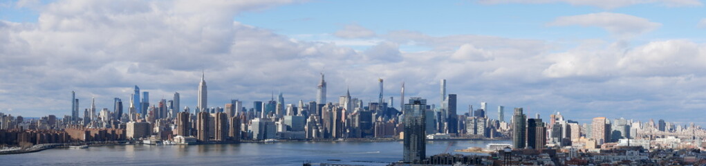 Manhattan skyline, New York City, NYC, horizon, gratte-ciel, architecture, ville, urbain, m&eacute;tropole, &Eacute;tats-Unis, Am&eacute;rique, Big Apple, Empire State Building, One World Trade Center, Freedom Tower, Chry