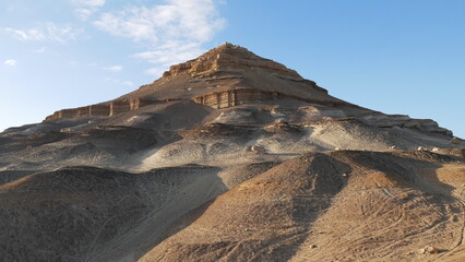 Bahariya Oasis, Égypte, désert blanc, désert noir, désert occidental, oasis, paysage désertique, dunes de sable, formations rocheuses, palmiers, sources chaudes, sources thermales, montagnes, vallée d