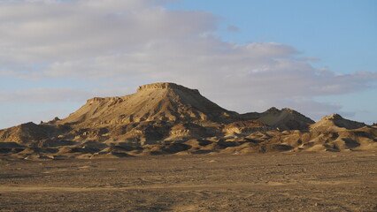 Bahariya Oasis, &Eacute;gypte, d&eacute;sert blanc, d&eacute;sert noir, d&eacute;sert occidental, oasis, paysage d&eacute;sertique, dunes de sable, formations rocheuses, palmiers, sources chaudes, sources thermales, montagnes, vall&eacute;e d