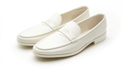 Elegant White Leather Loafers: Minimalist Footwear Design