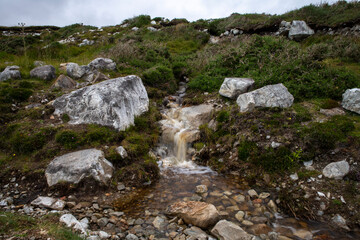 WATERFALL IN THE MOUNTAINS SOUNDS OF AUTUMN
