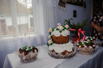 Traditional Wedding Cakes Decorated with Cream and Flowers