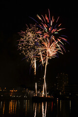 Naklejka premium feu d'artifice, Choisy le Roi, la Seine, Val de Marne, 94, France