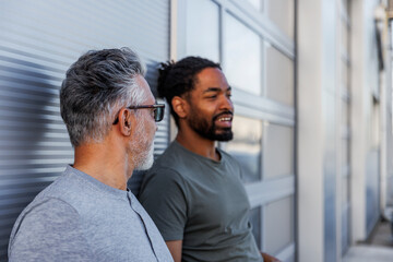 Male technicians outside automobile industry