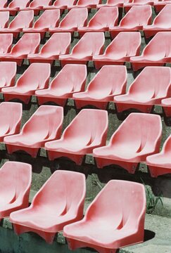 red tribune 