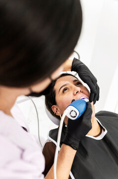 Dental procedure with 3D scanner