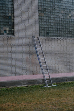Solitary Ladder: Against the Wall