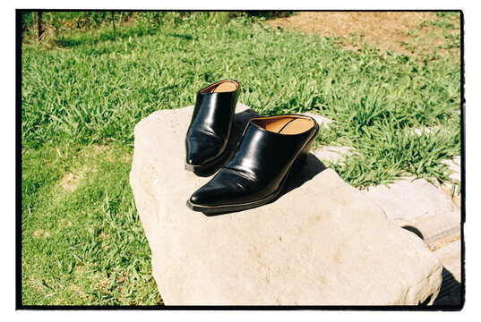 Black mule pumps