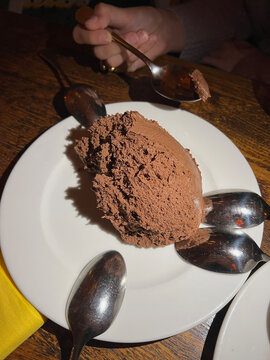 Sharing ice cream in Paris