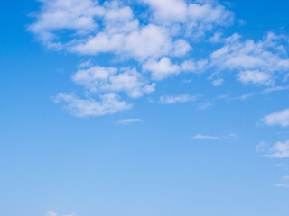 1月の青空と白い雲12