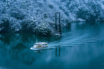 庄川峡遊覧船  富山県砺波市