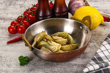 Vegan cuisine - baked fennel with oil