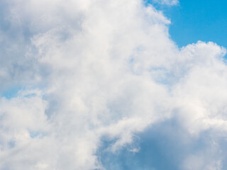 1月の青空と白い雲13