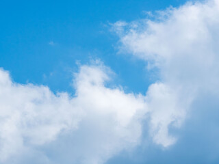 1月の青空と白い雲43